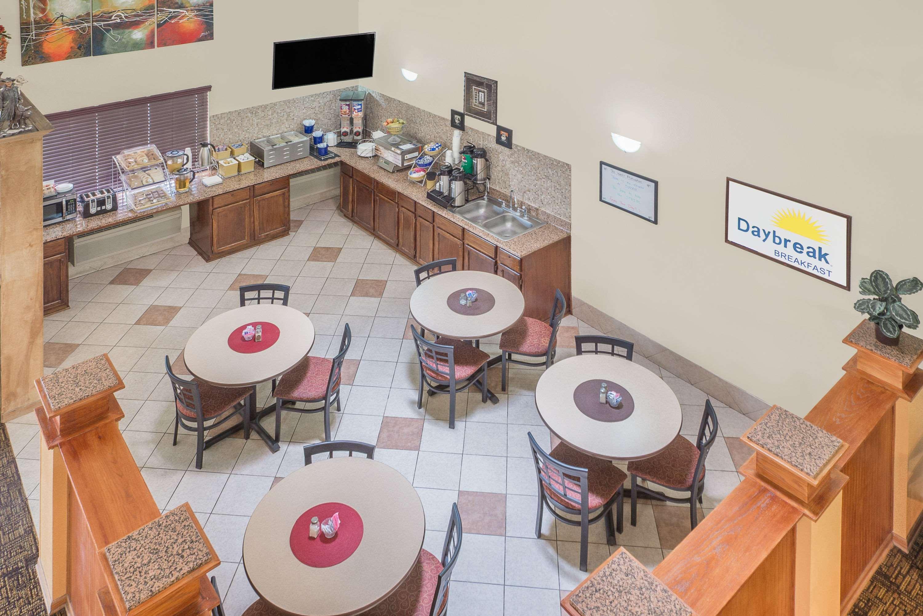 Days Inn By Wyndham Lamar Exteriér fotografie
